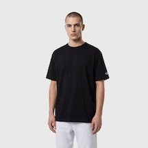 Champion Relaxed Fit Erkek Siyah T-shirt 220761 2800282 Champion Relaxed Fit Erkek Siyah T-shirt 220761 2800282