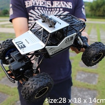 Buyuk 1:12 4wd Rc Rc Araba 27/37cm 2.4g Uzaktan Kumanda Voiture Oyuncaklar Buggy Yücsek Huzlu Arabalar Off-road Kamyon Oyuncaklar Çemuklar Için Hedijeler-27cm Gümüş Metal Çin