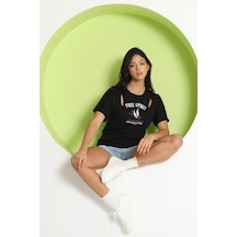 Kadın Cut Out Detaylı T-shirt Siyah