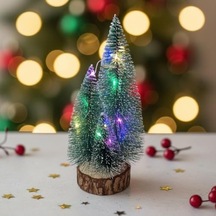 1 Adet Rgb Işıklı Mini Yılbaşı Ağacı Masaüstü Aydınlatma Dekoratif Hediyelik Noel Pilli Çam Ağaç Yılbaşı Süsü 20cm 20cm
