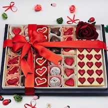 Nin Chocolate Sevgililer Günü Çiçekli Aşk Temalı Spesiyal Çikolata Kutusu