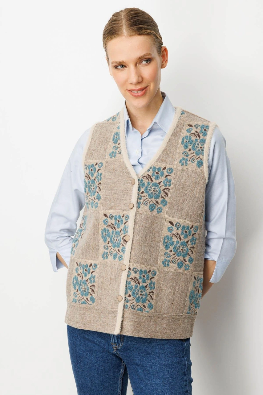 Desen Triko Kadın Pıtırcık Çiçekli Patchwork Keçe Yün Yelek Bej M.yeşili Bej M.yeşili