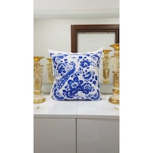 Mavi & Beyaz Tavuzkuşu Motif Çini Desenli Dekoratif Kırlent Kılıf