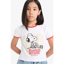 DeFacto Kız Çocuk Snoopy Crop Bisiklet Yaka Kaşkorse Kısa Kollu Tişört E0869A825SMWT34 Beyaz