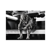 Predator Oturan Figür 10 Cm