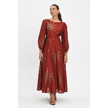 Parlak Yıldız Desenli Elbise - Zamansız Tasarım Ve Şık Detaylar Kiremit