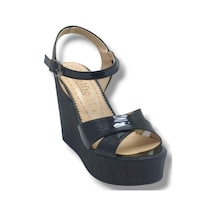 Selfie 4285-26 Rugan Çapraz Bant Yüksek Dolgu Taban Fashion Kadın Sandalet 11cm Siyah