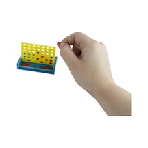 World's Smallest Connect 4