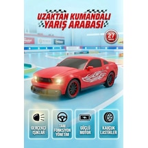 Mustang Dev Boyutlu Uzaktan Kumandalı Yarış Arabası Işıklı 1:10 Ölçekli 6 Fonksiyonlu Oyuncak Araba Kırmızı