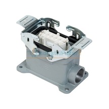 10x16a. Çoklu Duvar Prizi Metal Mandallı