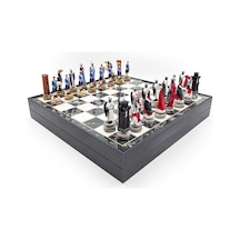 El - 696 - Boyamalı Osmanlı Haçlı Temalı Satranç Takımı Polyester Taşlı Ahşap Kapaklı Kutu - Myceshop - - Osmanlı-haç