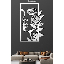 Kadın Ve Gül Metal Duvar Tablosu - Metal Duvar Sanatı - Beyaz - 30 X 50 Cm