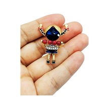Kırmızı Boncuklu Taşlı Kız Figürü Broş Sevimli Figürlü Şık Brooch Pin Mavi