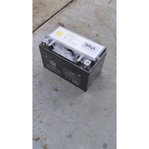 Motolux Nirvana 50 Uyumlu Kaliteli Hazır Şarjlı Akü 12 V 7 Ah
