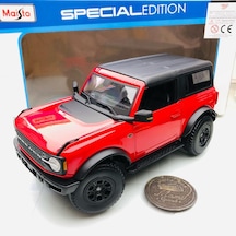 2021 Ford Bronco Wildtrak Red / Black 1 18 Ölçek Maisto Marka