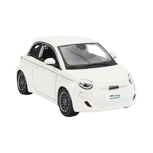 1:24 500e 2023 Model Araba