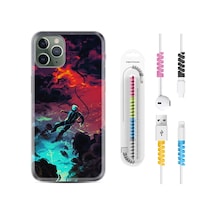 Apple Uyumlu iPhone 12 Pro Kılıf Kablo Koruyuculu Astronot Düşerken 1696