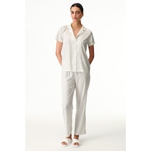 Penti Kırık Beyaz Bridal Charming Düğmeli Gömlek Pantolon Pijama Takımı Penti Kırık Beyaz Bridal Charming Düğmeli Gömlek Pantolon Pijama Takımı