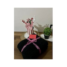 El Yapımı Siyah Puffy Atkı