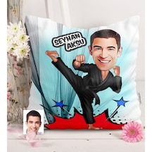 Kişiye Özel Bay Karateci Karikatürlü Saten Yastık