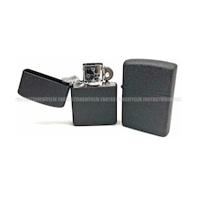 Sade Yüzey Siyah Renk Baskısız Kapaklı Zippo Benzinli Çakmak