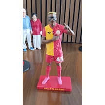 Osimhen 32cm Standlı Figür