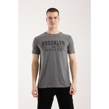 Maximodena Erkek Rahat Kesim Yazı Detaylı T-shirt - Gri