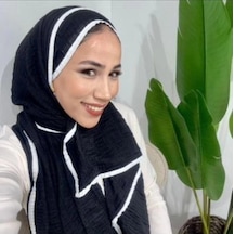 Siyah