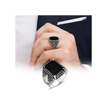 Tuğra Desenli Kare Oniks Taşlı 925 Gümüş Erkek Yüzük