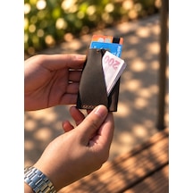 Hemlabel El Yapımı Hakiki Deri Kartlık Cüzdan - Minimal Kartlık Ve Para Bölmeli - Kişiye Özel İsim Baskılı Kahverengi