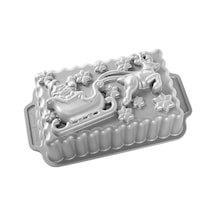 Nordic Ware Pişirme Kalıbı Santa's Sleigh Loaf Tava Alüminyum Gri, 26,1 Cm X 14,5 Cm, Nw 90848