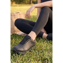 In Step Urban Pure Black Comfort: Minimalist Kömür Kadın Spor Ayakkabı Siyah In Step Urban Pure Black Comfort: Minimalist Kömür Kadın Spor Ayakkabı Siyah