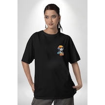Robot Kız Müzik Kulaklık Şapka Siyah Oversize Unisex Ön Sol Yan Minimal Baskılı Tişört Koyu Siyah