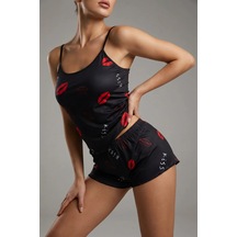 Öpücük Desenli Siyah Askılı Şortlu Kadın Pijama Takımı Tm1358 Çok renkli