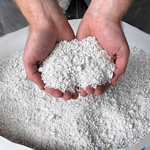 Tr Perlit 20 Litre Hızlı Köklenme, Zindeliklı Bitkiler, Doğal Toprak Düzenleyici 0,250