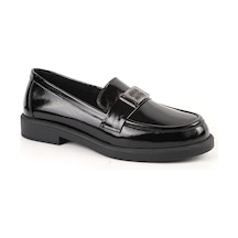 Libero Kadın Loafer Günlük Hakiki Deri Parlak Rugan Metal Toka Detaylı Maskülen Esnek Kauçuk Taban L061.528 Siyah
