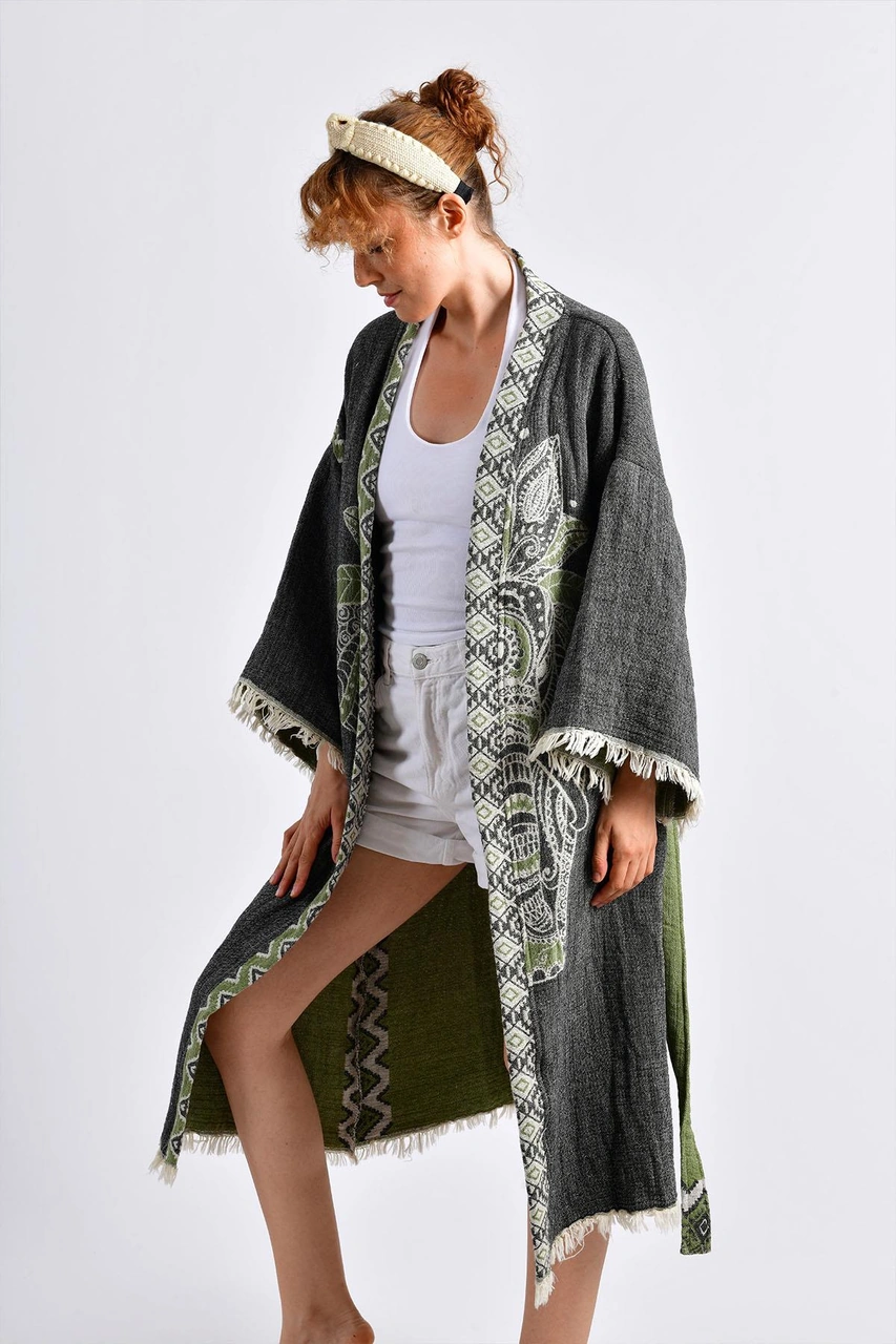 Brandsmithshop Yeşil- Siyah Elephant Kimono Çok Renkli