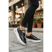 Enoch Gold Detaylı Kabartma Dokulu Ve Işıltılı Amblem Aksesuarlı Kadın Sneaker Siyah Beyaz