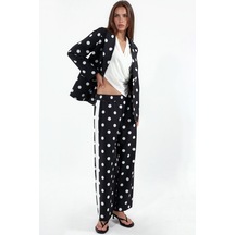 Siyah