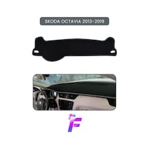 Skoda Octavia 2013-2019 Araca Özel Torpido Örtüsü Ön Göğüs Kılıfı Tam Koruma Tam Uyum A74