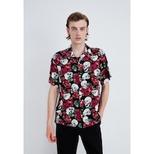 Jack & Jones Erkek Kuru Kafalı Kısa Kollu Gömlek - 12262105 001 Jack & Jones Erkek Kuru Kafalı Kısa Kollu Gömlek - 12262105 001