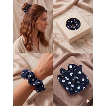 İpeksi Dokulu Puantiye Desenli Kumaş Scrunchie Lastik Toka Farklı Renk Seçenekli Lacivert