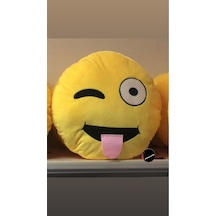 Dil Çıkartan Emoji Yastık 35 Cm Büyük Boy Hediyelik Uyku Arkadaşı Sarı