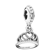 Nur Silver Sallantılı Taç Gümüş Charm Nur-bl03562