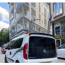 Fiat Doblo 2010-2022 Siyah Kulaklı Spoiler Sry