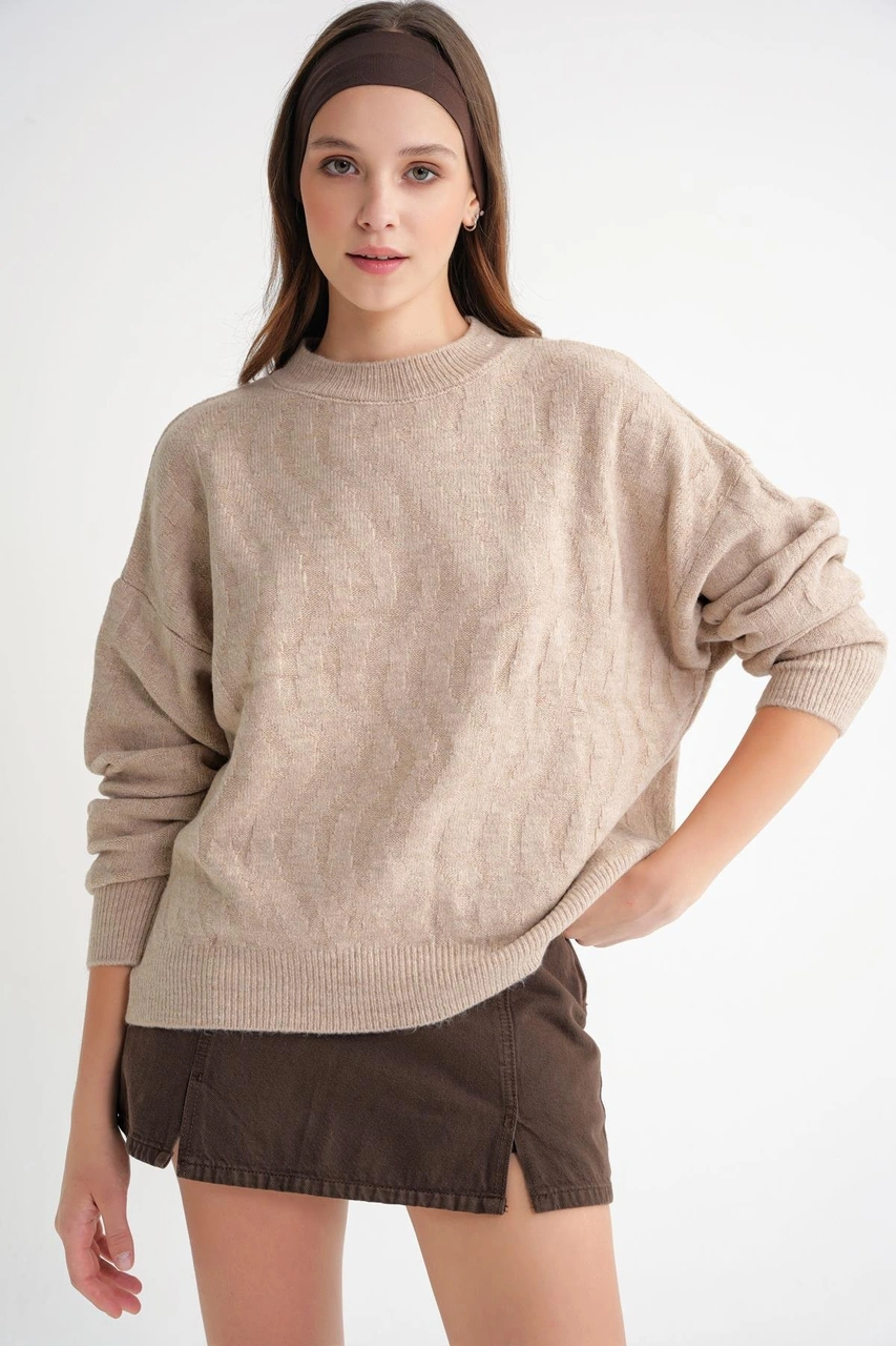 Mixray 6947 Kadın Kendinden Desenli Oversize Triko Kazak Bej