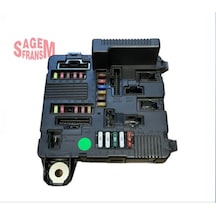 Renault Scenıc 2 - Grand Scenıc 2 Sigorta Kutusu