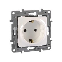 Legrand 767114 Salbei Beyaz Topraklı Priz Fransız Standart Topraklı Priz