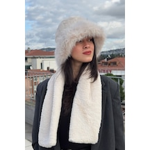 Mollycrush Peluş Rus Tarzı Bucket Kalpak Şapka Atkı 2'li Set Kadın Kışlık Suni Kürk Bej 2'li Takım Bej