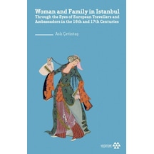 Woman And Family İn İstanbul - Qhdh-813461